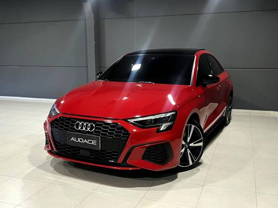 AUDI A3 2.0 40 TFSI MHEV SEDAN PERFORMANCE BLACK S-TRONIC